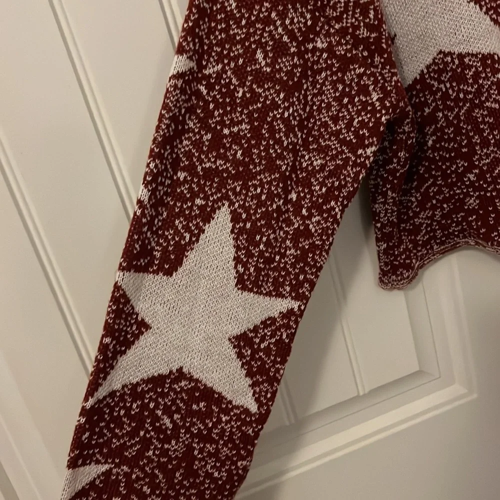Star Sweater - Picture 3 of 3